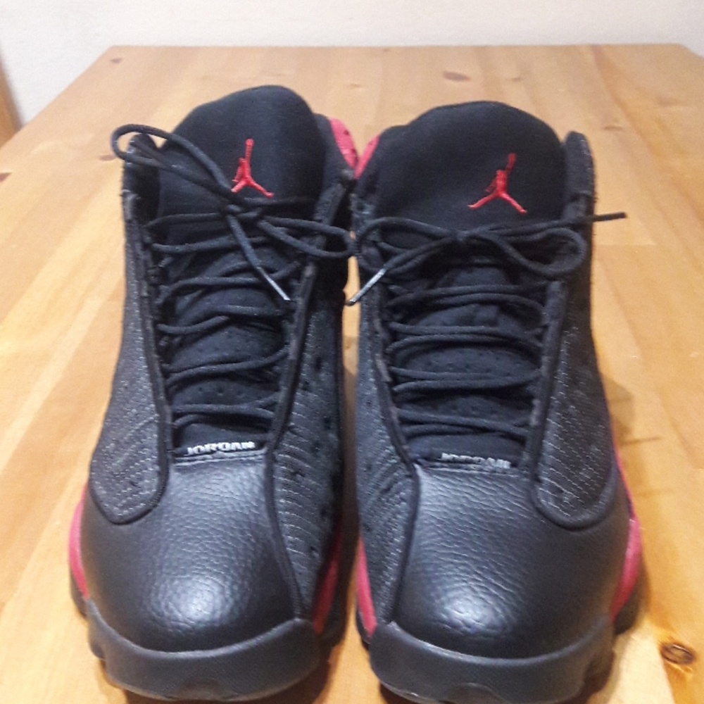 Jordan's 13 Black Cat size 10